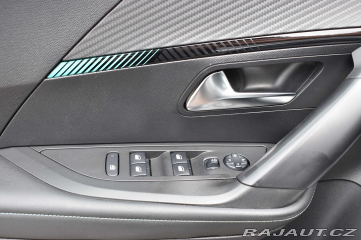 Peugeot 2008 1.5 BlueHDi*TAŽNÉ*REZERVA 2021