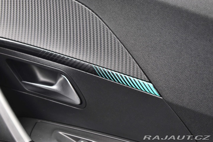 Peugeot 2008 1.5 BlueHDi*TAŽNÉ*REZERVA 2021