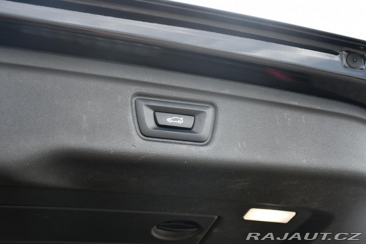 BMW 3 320d xDrive REZERVACE 2023