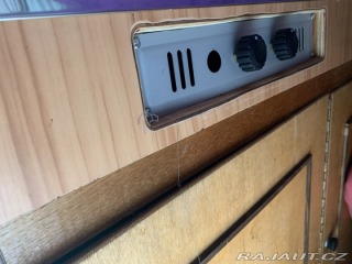 Mercedes-Benz Ostatní modely 407d 1974