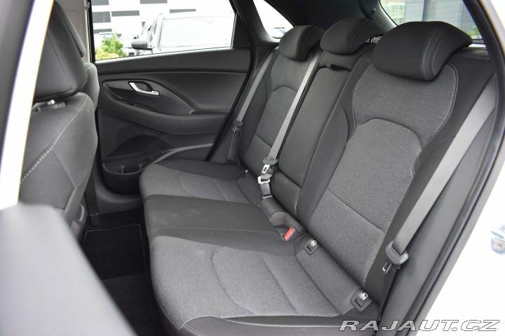 Hyundai i30 1.5 T-GDI ZÁRUKA*DPH*ČR 1 2023