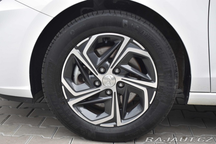Hyundai i30 1.5 T-GDI *DPH*ČR 1.MAJ* 2023