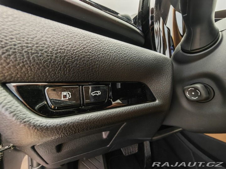 Lexus Ostatní modely NX 450h plus 450h+ Plug-in Hybrid 4x4 2023