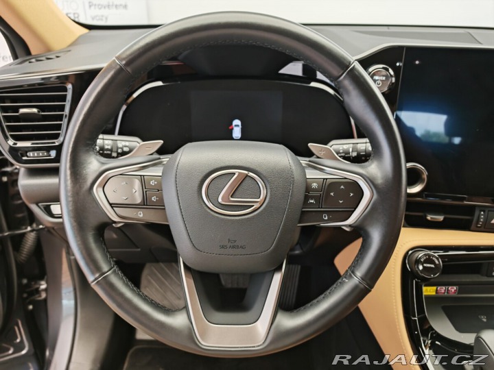 Lexus Ostatní modely NX 450h plus 450h+ Plug-in Hybrid 4x4 2023