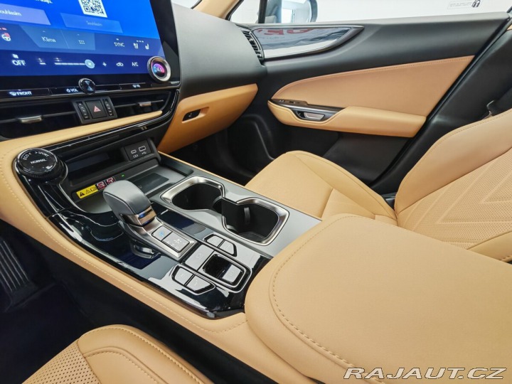 Lexus Ostatní modely NX 450h plus 450 PHEV - 1 CVT (4x4) SC 2023