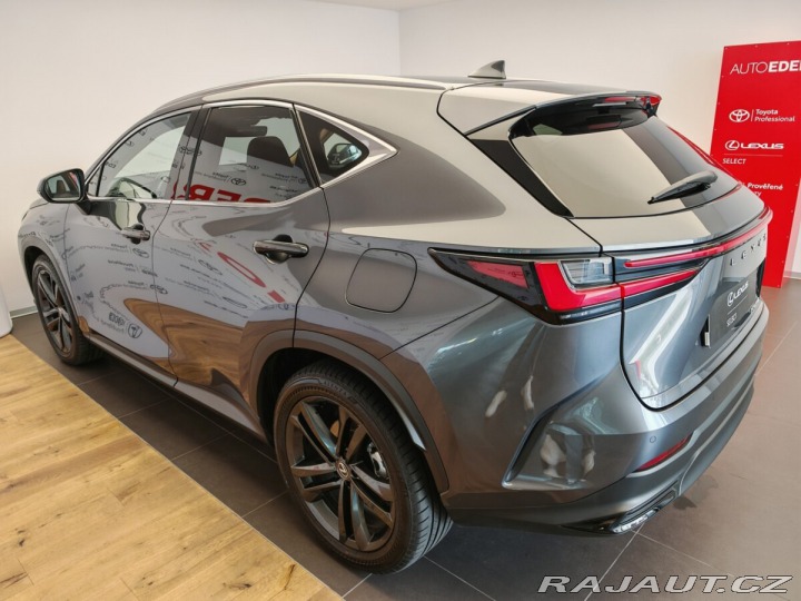 Lexus Ostatní modely NX 450h plus 450h+ Plug-in Hybrid 4x4 2023