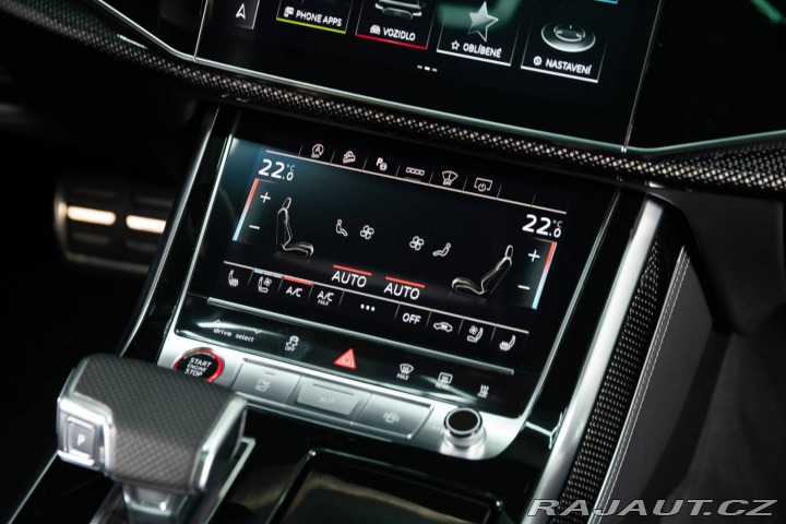 Audi SQ8  2021