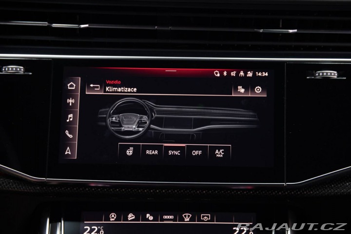 Audi SQ8  2021