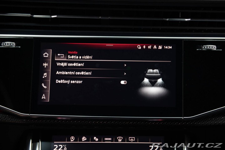 Audi SQ8  2021