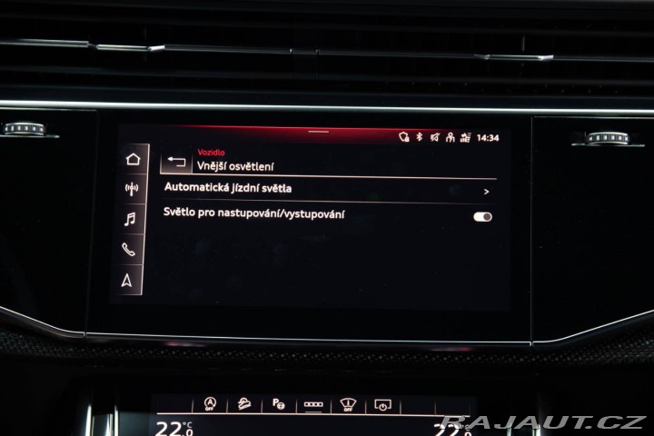 Audi SQ8  2021