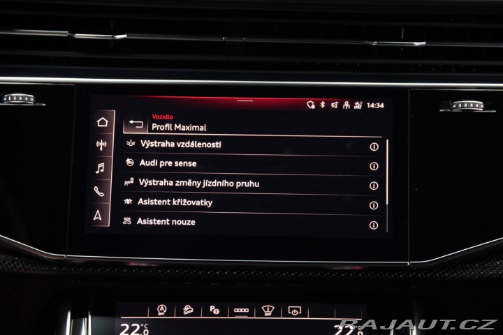 Audi SQ8  2021