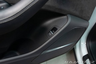 Audi SQ8  2021