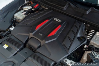Audi SQ8  2021