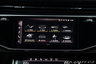 Audi SQ8  2021