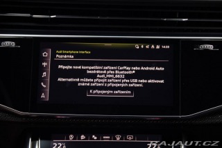 Audi SQ8  2021