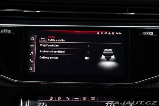 Audi SQ8  2021