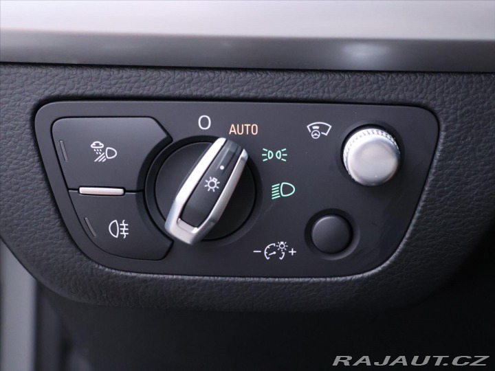 Audi Q5 2,0 TDI S-line Quattro 2022