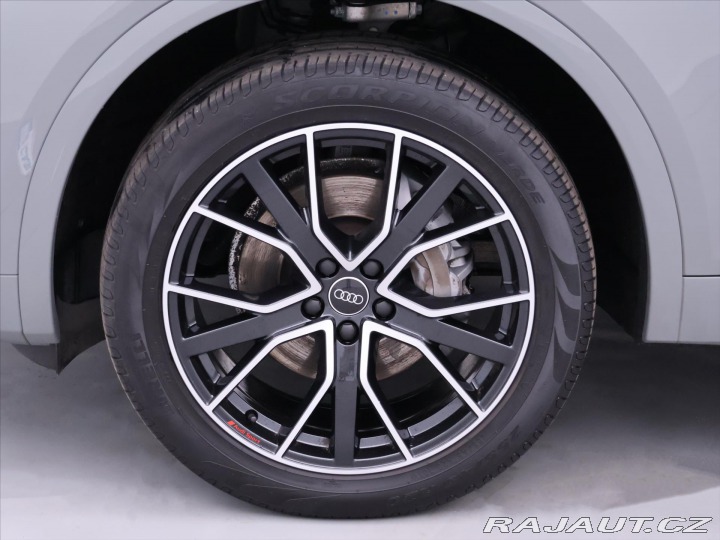 Audi Q5 2,0 TDI S-line Quattro 2022