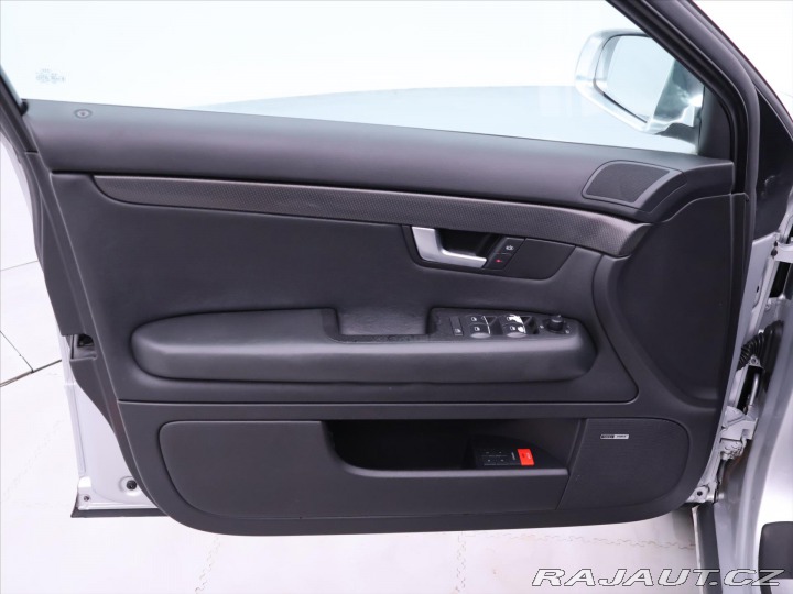 Audi S4 4,2 V8 253kW quattro Klim 2003
