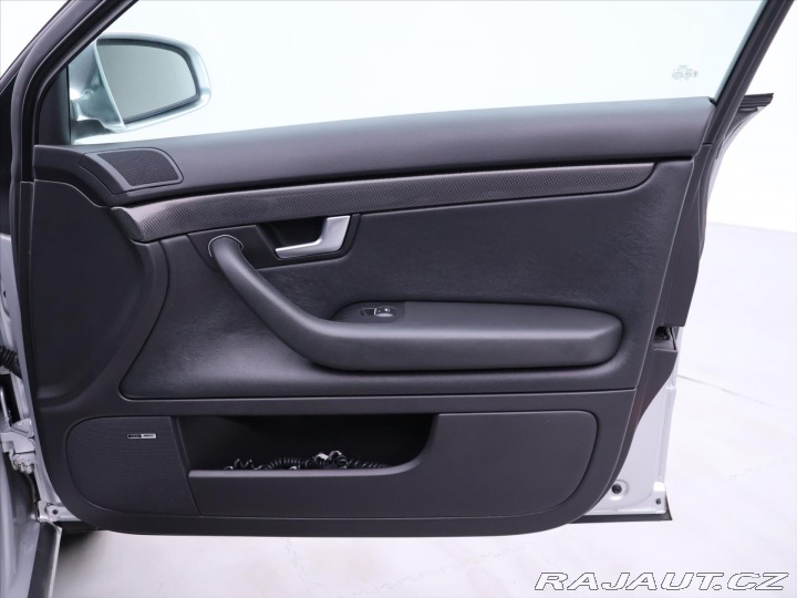Audi S4 4,2 V8 253kW quattro Klim 2003