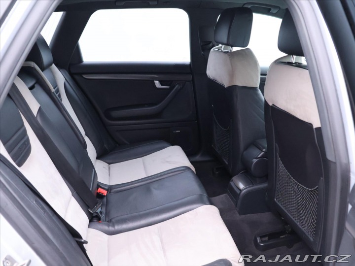 Audi S4 4,2 V8 253kW quattro Klim 2003