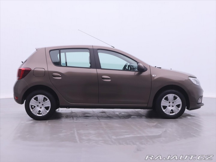 Dacia Sandero 1,2 i 54kW CZ 1.Majitel K 2017
