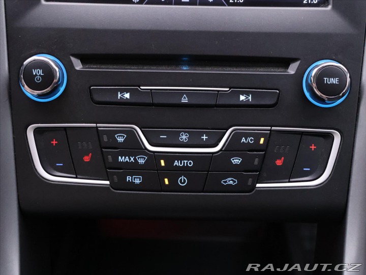 Ford Mondeo 2,0 TDCI 132kW Aut CZ Tit 2015