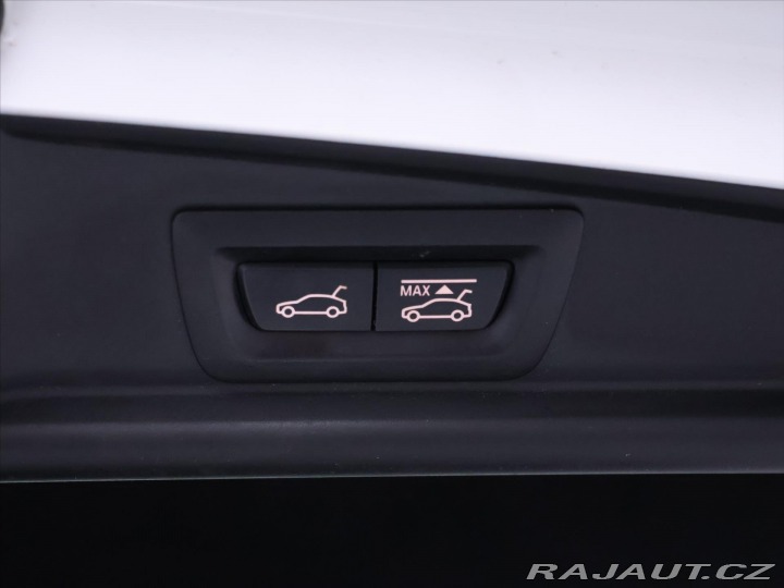 BMW 5 3,0 xDrive 530d GT 180kW 2012