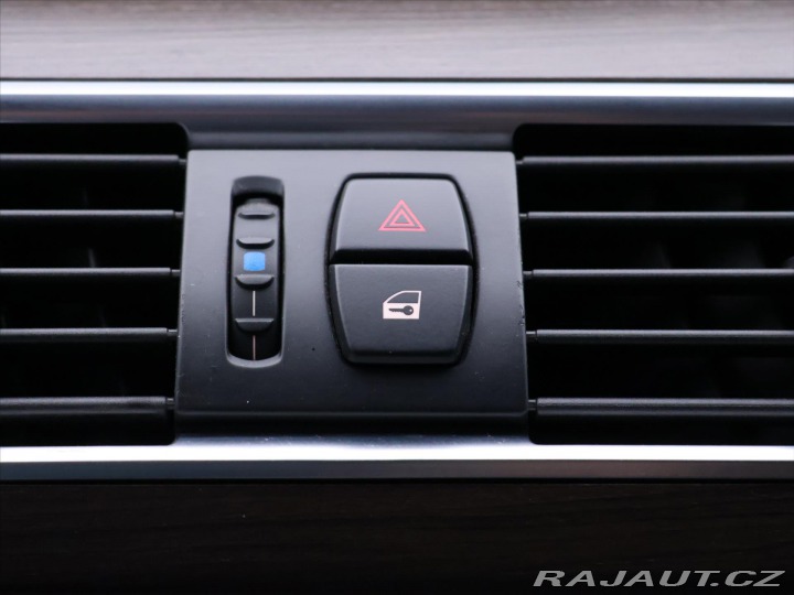 BMW 5 3,0 xDrive 530d GT 180kW 2012