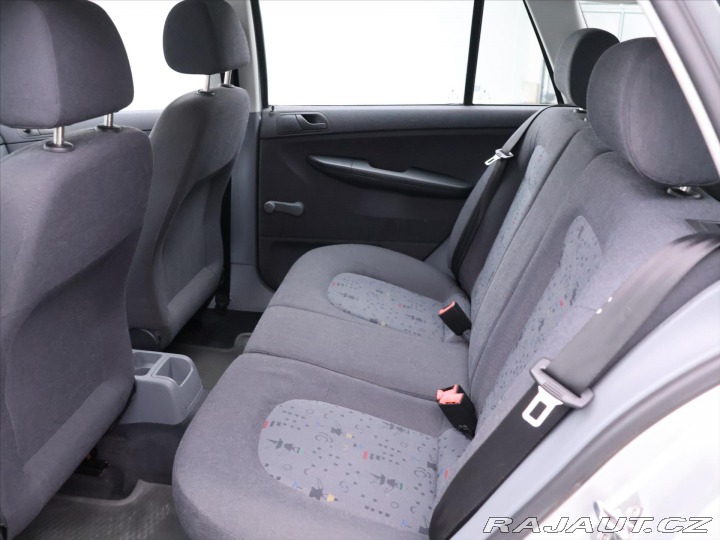Škoda Fabia 1,4 i 50kW CZ 1.Maj STK 0 2001
