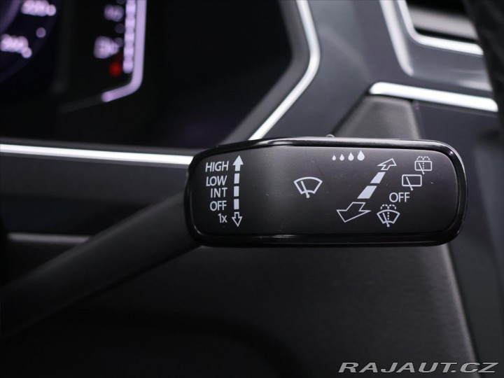 Volkswagen Tiguan Allspace 2,0 TDI DSG R-line 4M 1Ma 2021