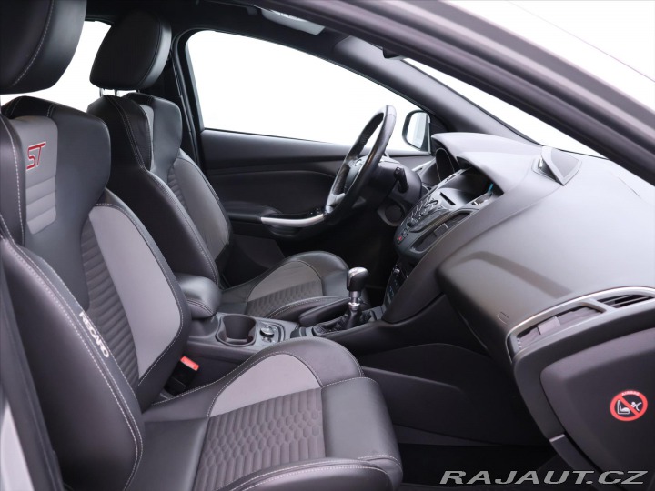 Ford Focus 2,0 EcoBoost 184kW Ser.kn 2012