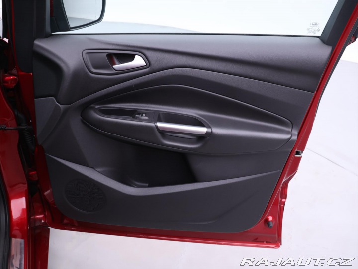 Ford Kuga 1,5 EB 110kW ST-Line Navi 2018