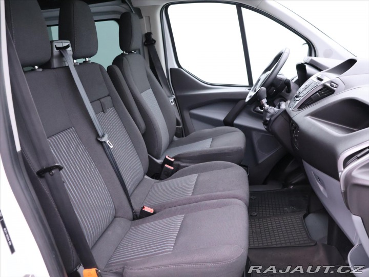 Ford Transit Custom 2,2 TDCi 92kW L2 6-Míst T 2015
