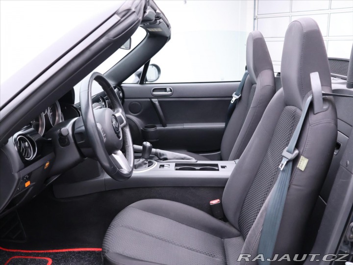 Mazda MX-5 1,8 MZR 93KW Aut.Klima 2. 2006