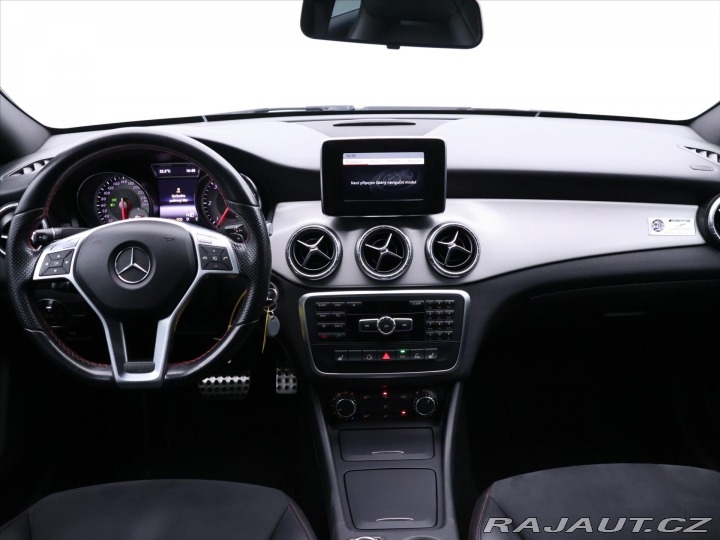Mercedes-Benz CLA 2,1 220d 125kW Aut. AMG K 2014