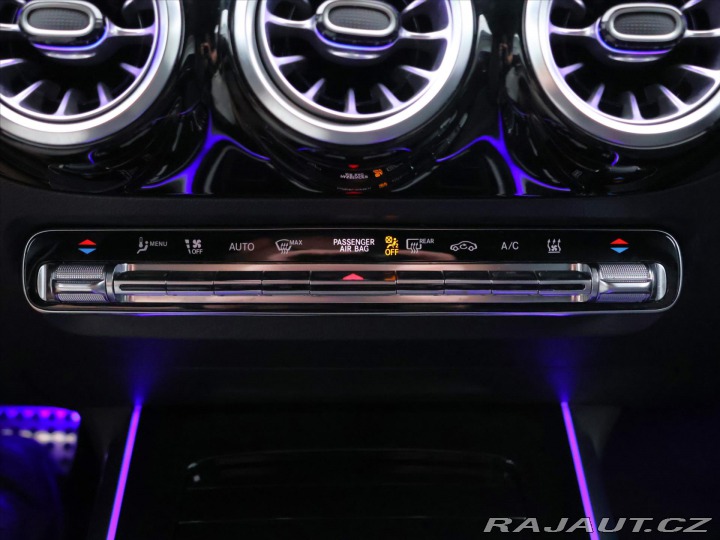 Mercedes-Benz EQA 250 150kW AMG Kamera Navi 2021