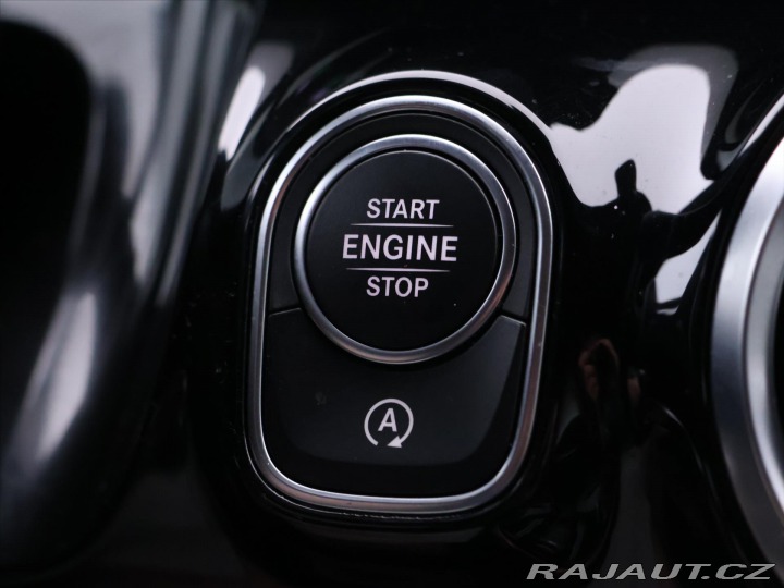 Mercedes-Benz GLA 2,0 220d 140kW 4Matic CZ 2020