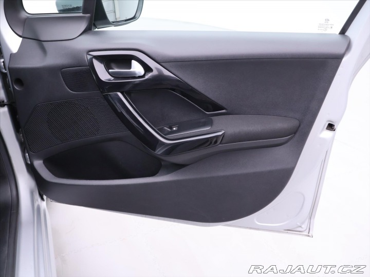 Peugeot 208 1,2 PT 60kW CZ Klima 1.Ma 2017