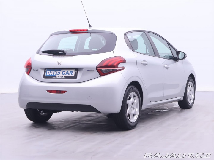 Peugeot 208 1,2 PT 60kW CZ Klima 1.Ma 2017