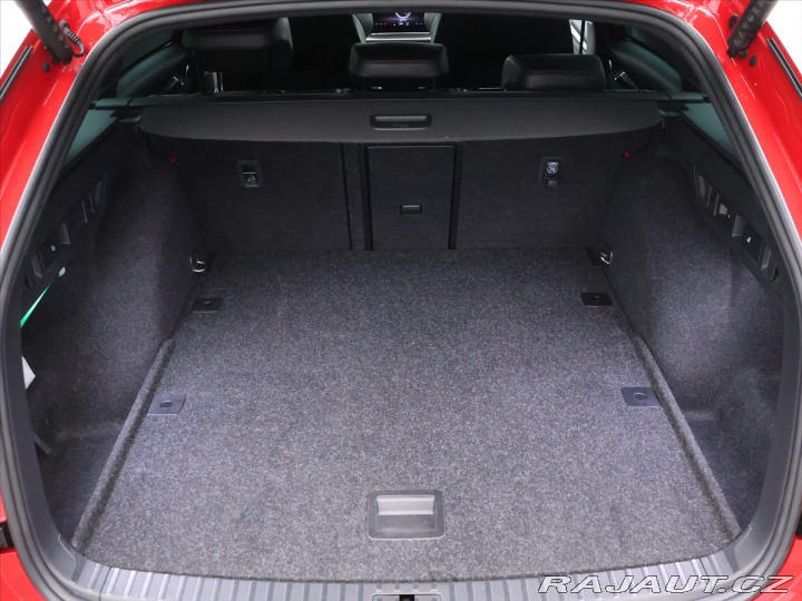 Škoda Octavia 2,0 TSI 180kW RS DSG COMB 2023