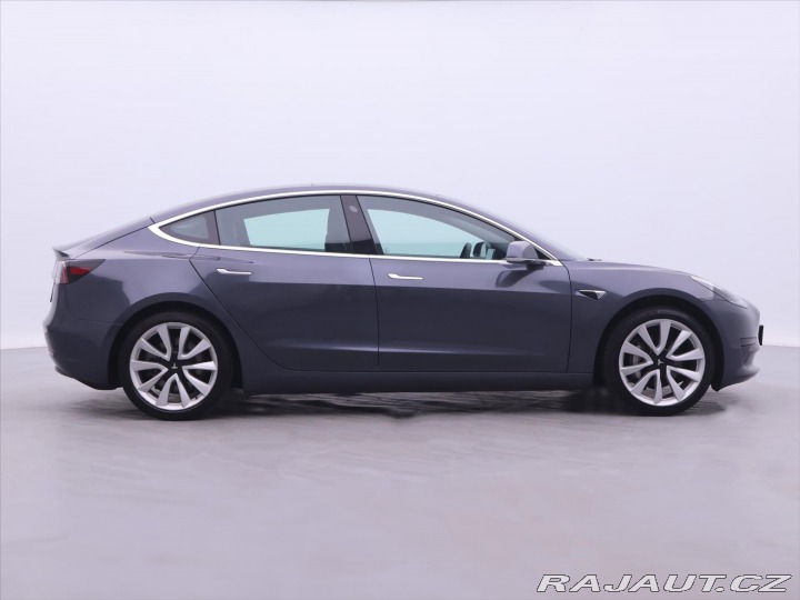 Tesla Model 3 SR+60kWh pano 19 DP 2020