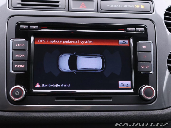 Volkswagen Tiguan 2,0 TDI DSG 4M CZ Sport-S 2012