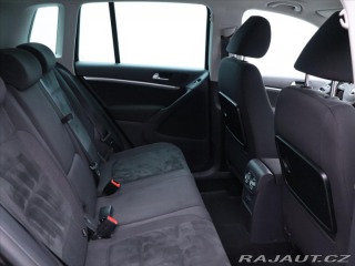 Volkswagen Tiguan 2,0 TDI DSG 4M CZ Sport-S 2012