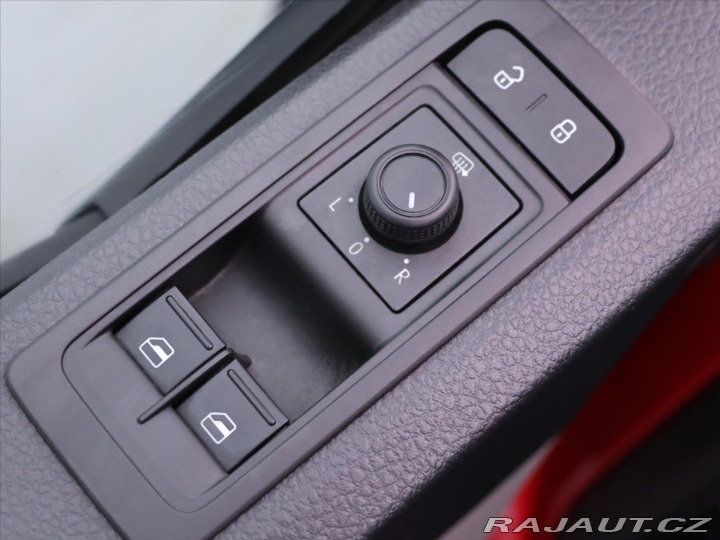 Volkswagen Transporter 2,0 TDI 110kW Klima Tažné 2017
