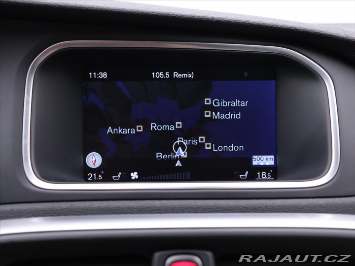 Volvo V40 2,0 D2 88kW Summum Navi K 2015