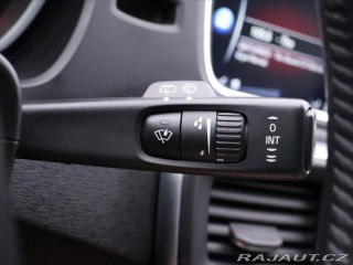 Volvo V40 2,0 D2 88kW Summum Navi K 2015