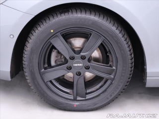 Volvo V40 2,0 D2 88kW Summum Navi K 2015