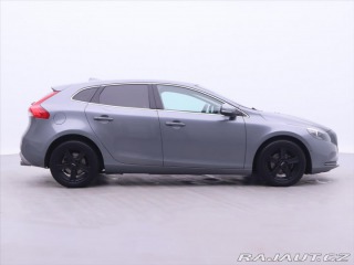 Volvo V40 2,0 D2 88kW Summum Navi K 2015