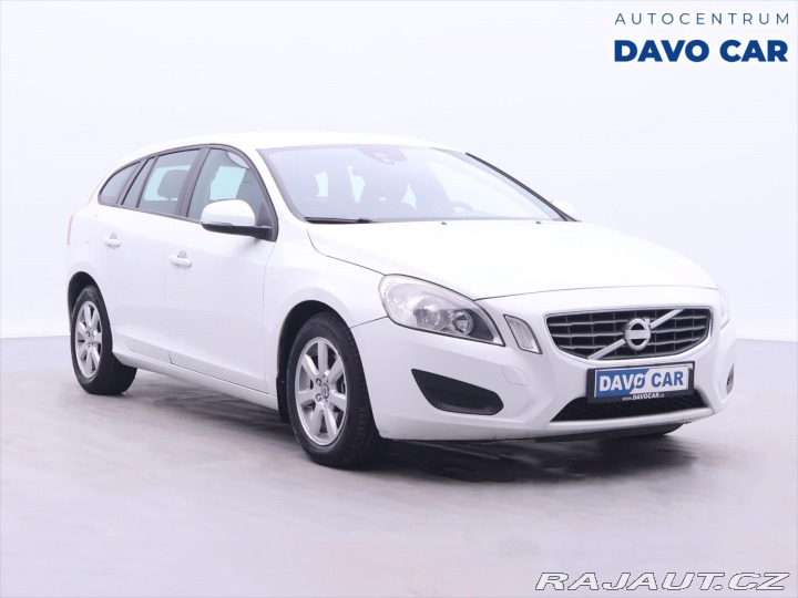 Volvo V60 2,0 D3 120kW klima CZ 2011